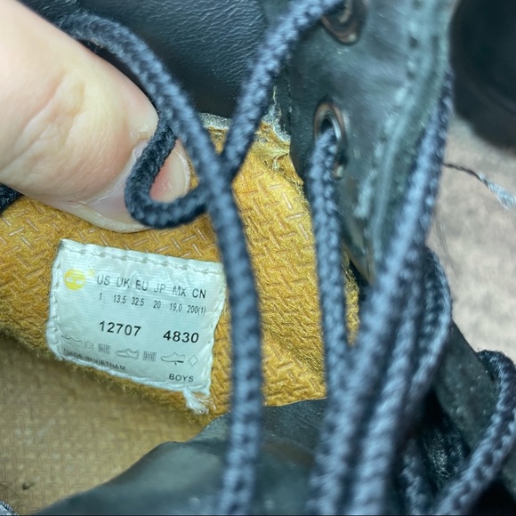 TImberland Classic Boots sz 1Y - Picture 7 of 7